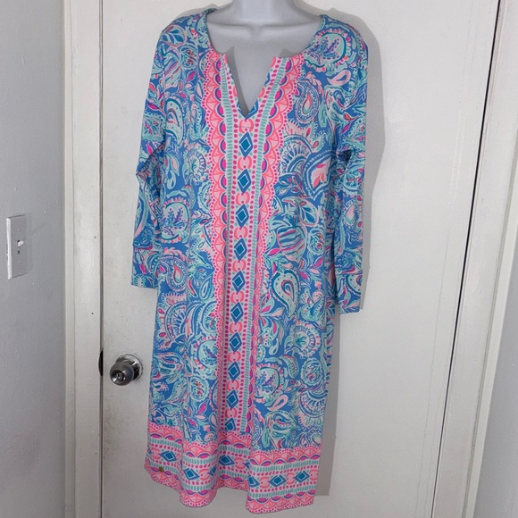 Lilly Pulitzer Dresses & Skirts - Lilly Pulitzer Blue Pink Paisley Shift Dress